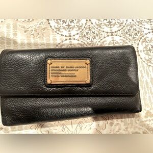 Marc by Marc Jacobs Wallet, black, used, good condition.